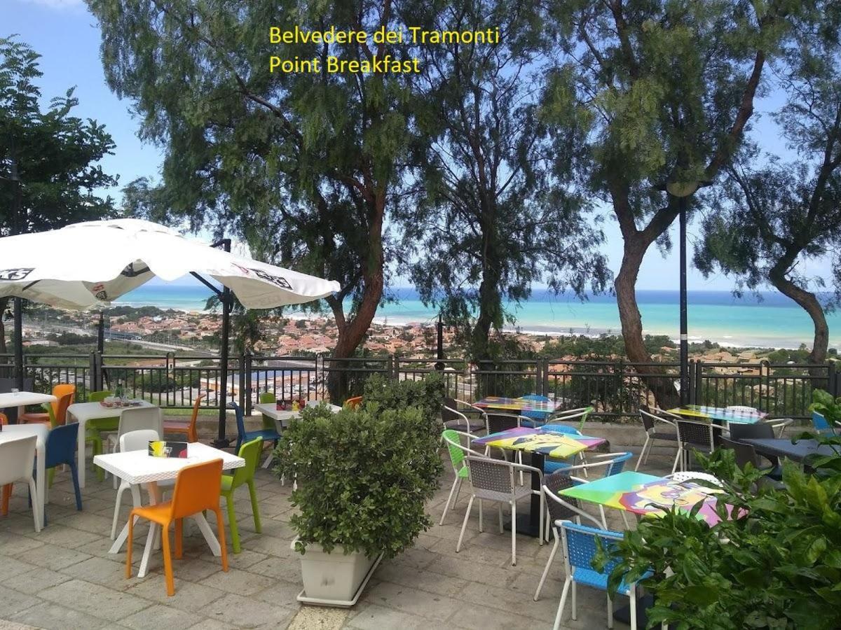 Case Vacanze Le Rose Campofelice Di Roccella Ngoại thất bức ảnh
