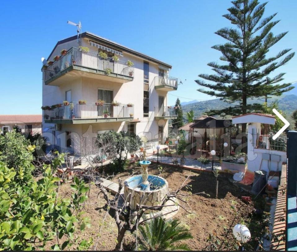 Case Vacanze Le Rose Campofelice Di Roccella Ngoại thất bức ảnh